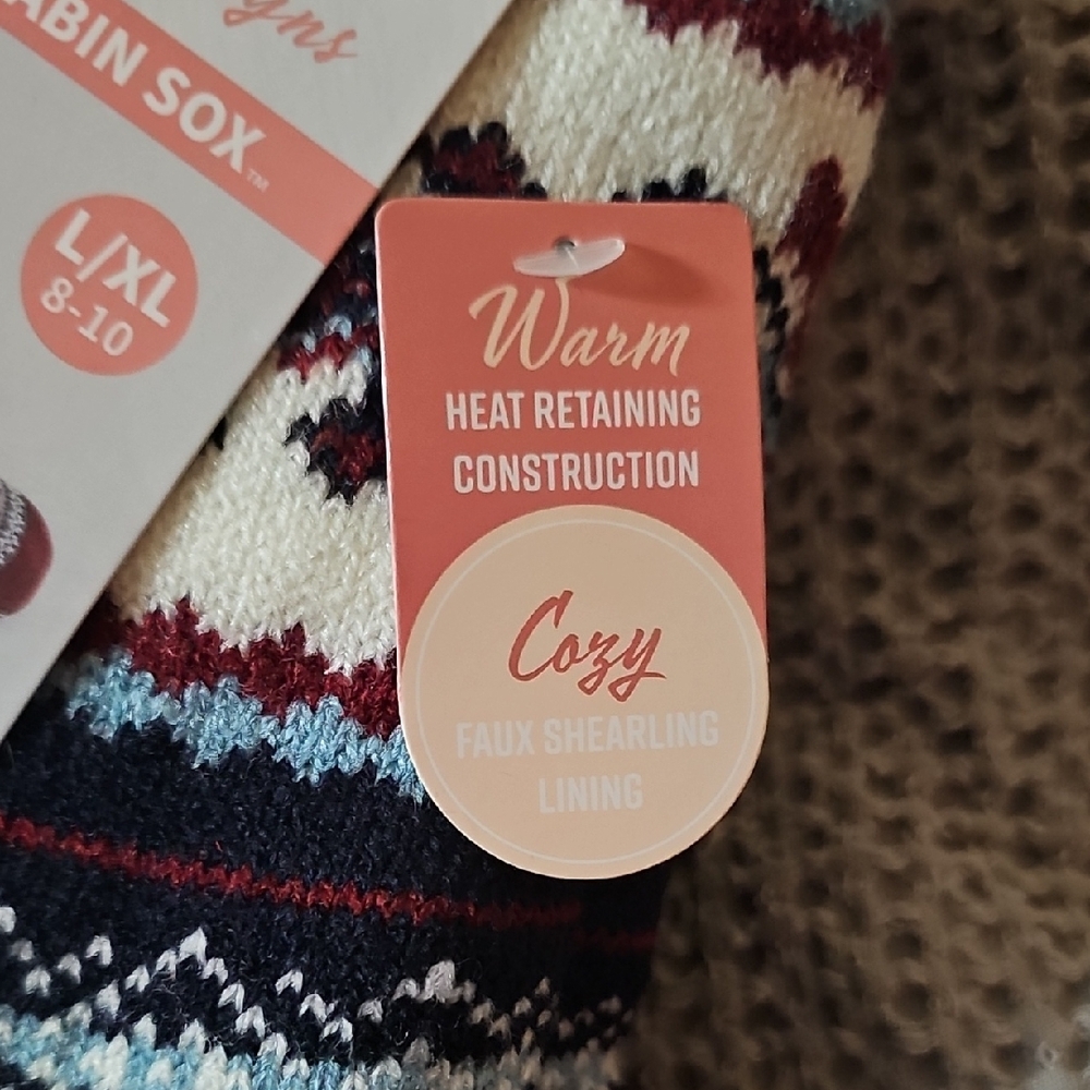 Muk Luks Cabin Socks Size L–XL (8–10) NWT Cozy Knit Slipper Socks - Picture 3 of 10